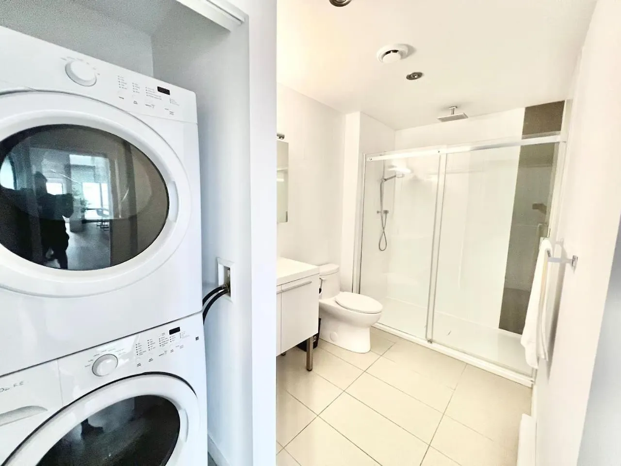 Nice 2 Bedroom Apartment In Old Port Zm8 Montreal Kanada