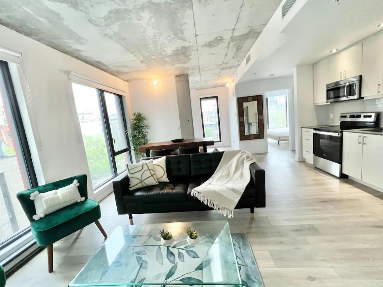 Nice 2 Bedroom Apartment In Old Port Zm8 Montreal 0*,  Canada